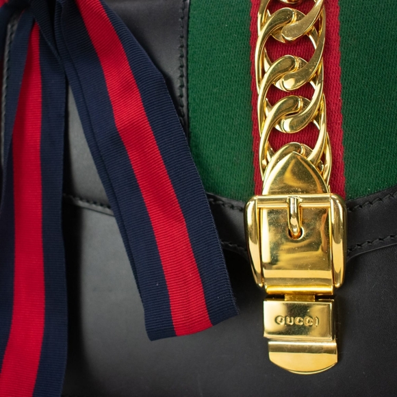 Gucci Sylvie Small size purse - Picture 6 of 7